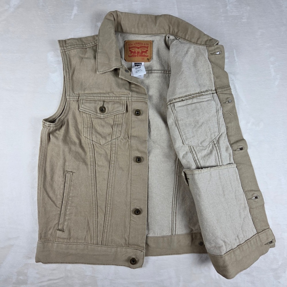 Levis Trucker Vest Boys XL Tan Khaki Denim Sleeveless Jacket 6658-416